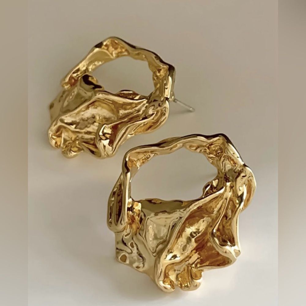 Vintage style stud earring A59